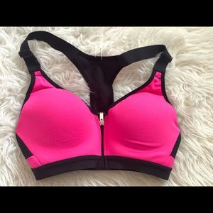 🙌🏻3/$15! Victoria’s Secret front closure sports bra